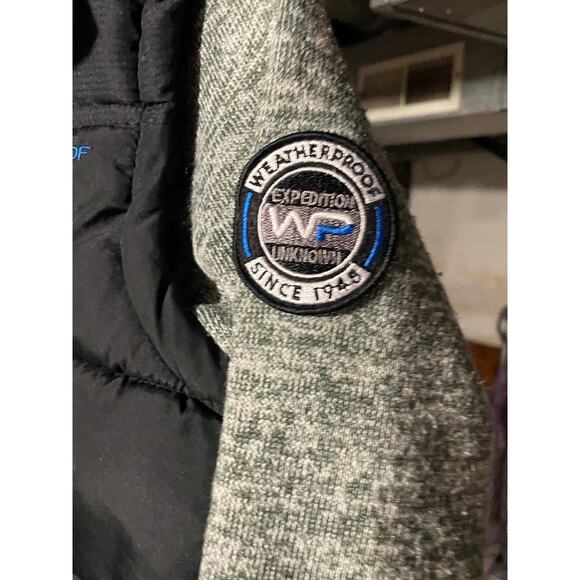 Weatherproof Vintage Small Boys Sherpa Lined Hooded Puffer Vest - Picture 2 of 5